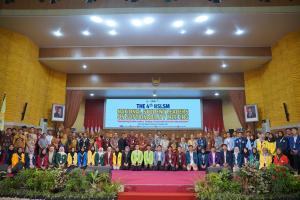 Foto Bersama Peserta 4th NSLSM